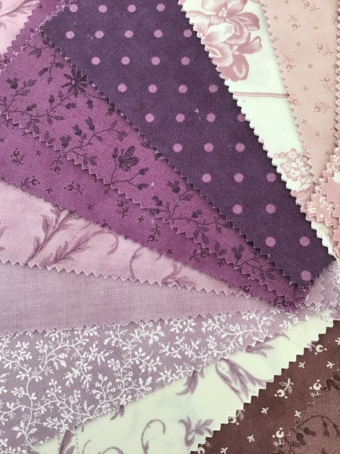 3 Sisters Favorites Vintage Linens Lavender Fields Charm Pack