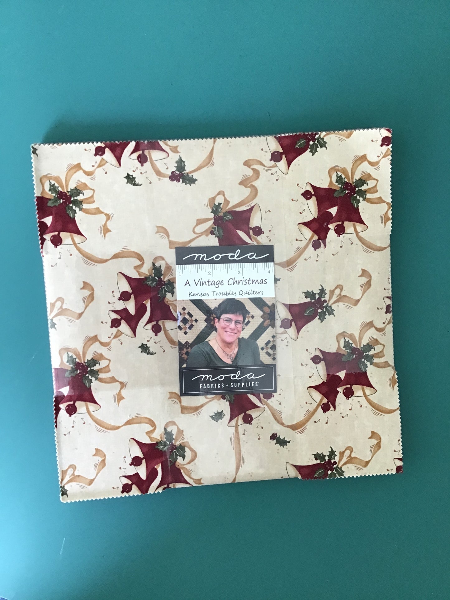 A Vintage Christmas Layer Cake by Kansas Troubles Quilters for Moda Fabrics