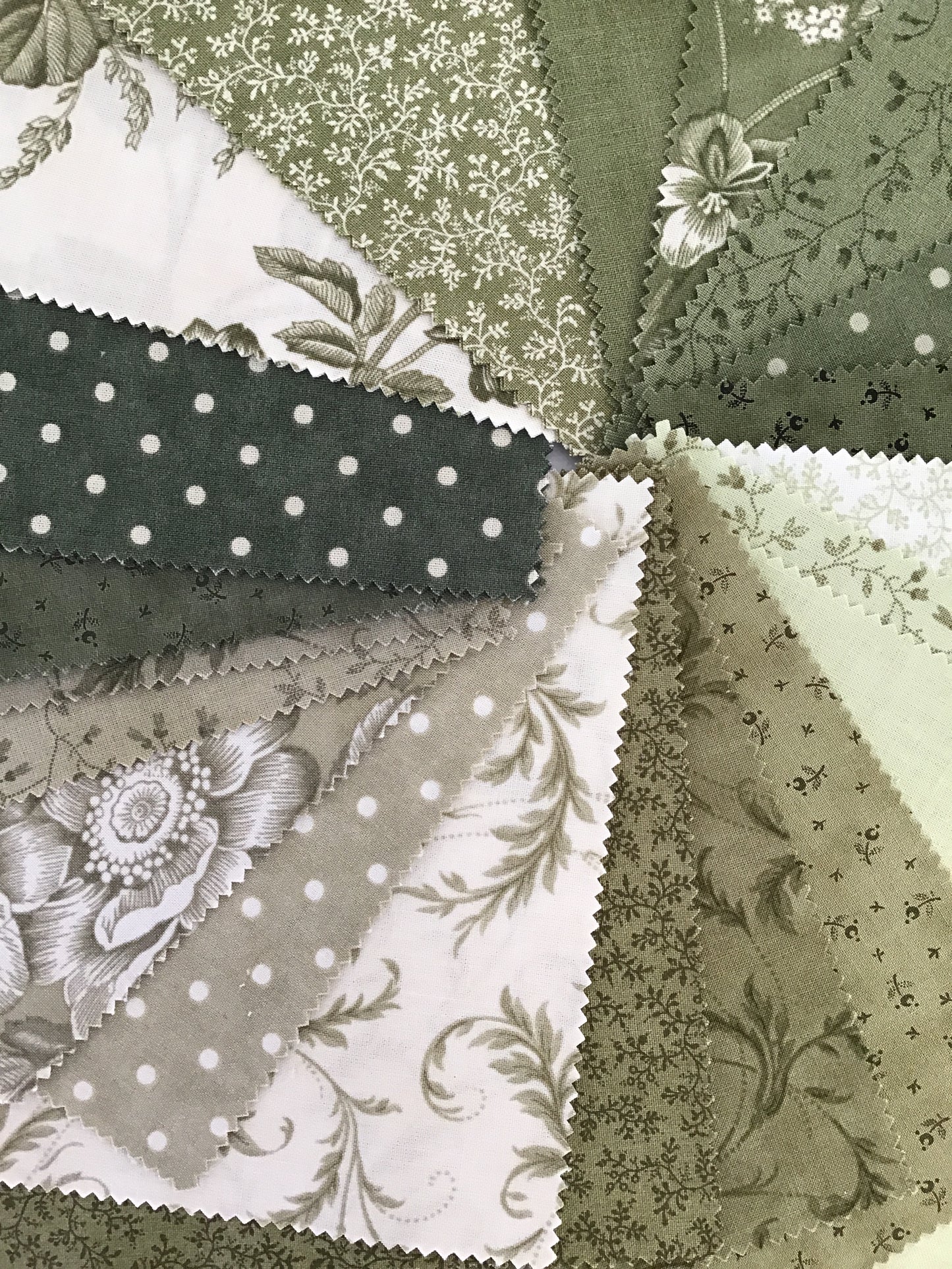 3 Sisters Favorites Vintage Linens Meadow Greens Charm Pack