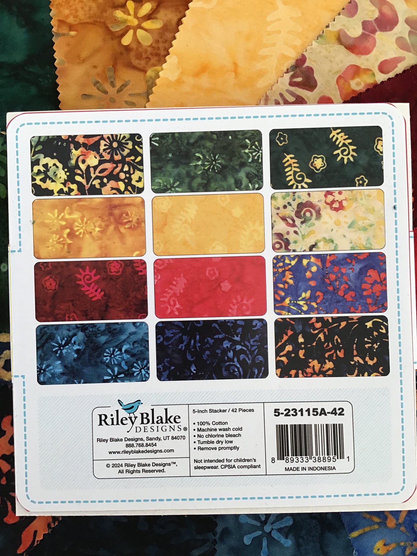 Urban Folk, Folk Dance Rolie Polie (Jelly Roll) by Riley Blake Designs, Expressions Batiks