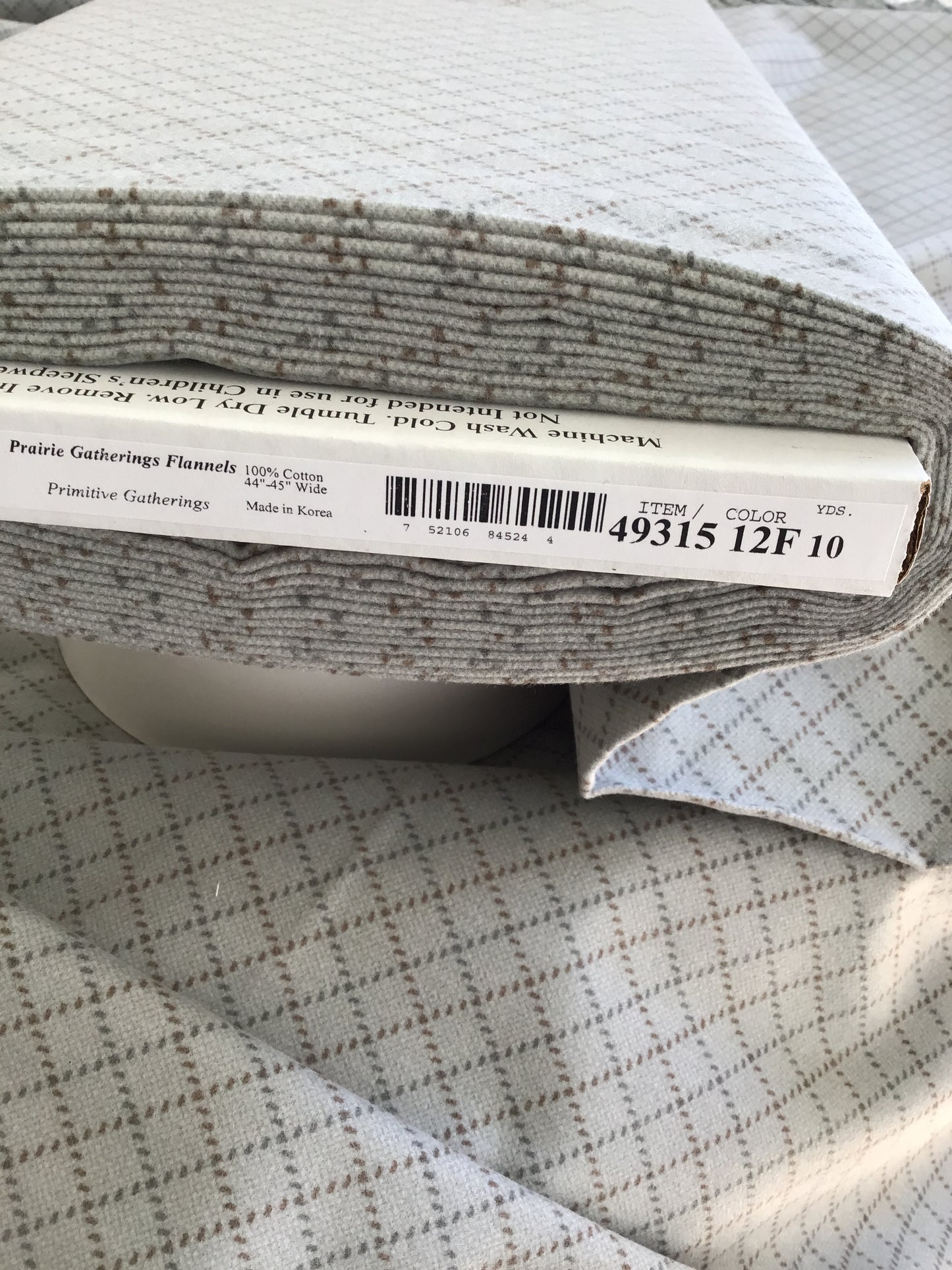 Prairie Gatherings Flannel by Primitive Gatherings for Moda, Feather Diagonal Grid sold by the Yard, Cut in One Continuous Piece 49315 12F