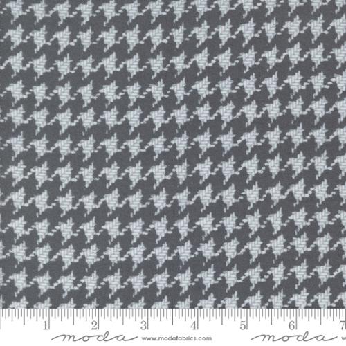 Farmhouse Flannels III Graphite Gray Houndstooth Blender Yardage by Primitive Gatherings for Moda Fabrics